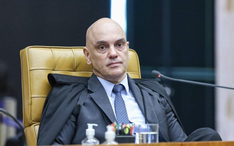 Ministro do STF alerta que ataques ao Judiciário continuarão indefinidamente no Brasil