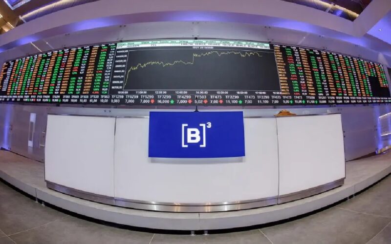 Mercado acionário no Brasil tem queda após atingir marca de 191 mil pontos