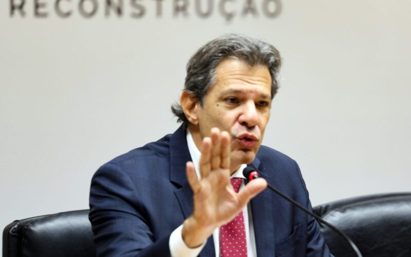 Ministro da Economia apresentará análise sobre isenção de tarifas antes de encerrar sua gestão.