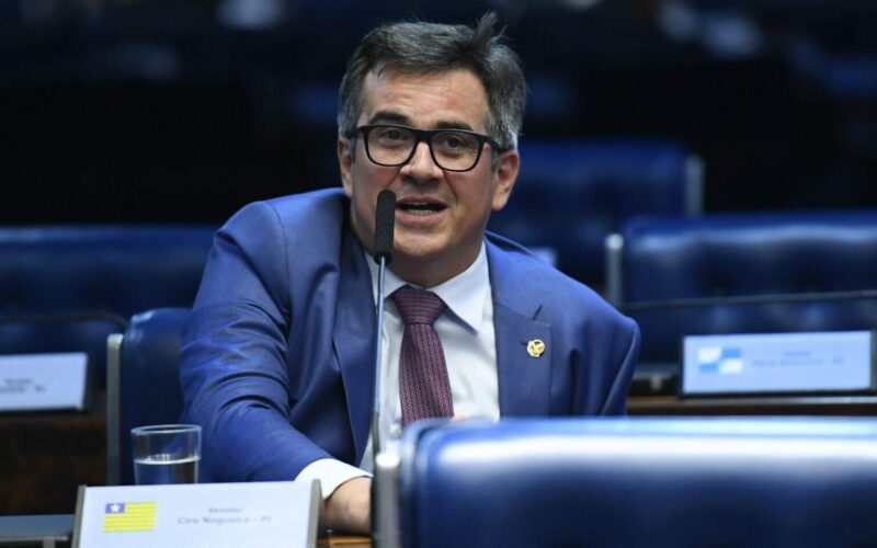 Daniel Vorcaro comemora apoio do senador Ciro Nogueira à emenda em favor do Banco Master em troca de mensagens.