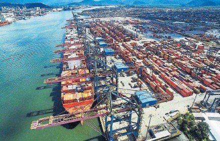 Agronegócio brasileiro registra exportações históricas, ultrapassando R$ 80 bilhões em abril