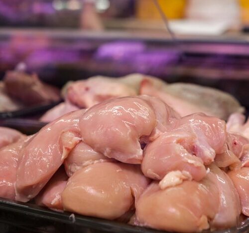 Governo se preocupa com possível alta nos preços internos devido a veto à carne do Brasil