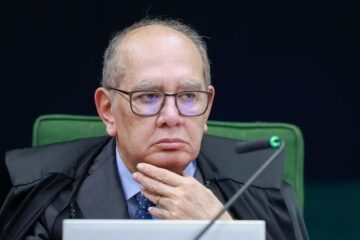 Ministro do Supremo Gilmar Mendes questiona a condução de Fux no caso do afastamento do diretor-geral da Polícia Federal